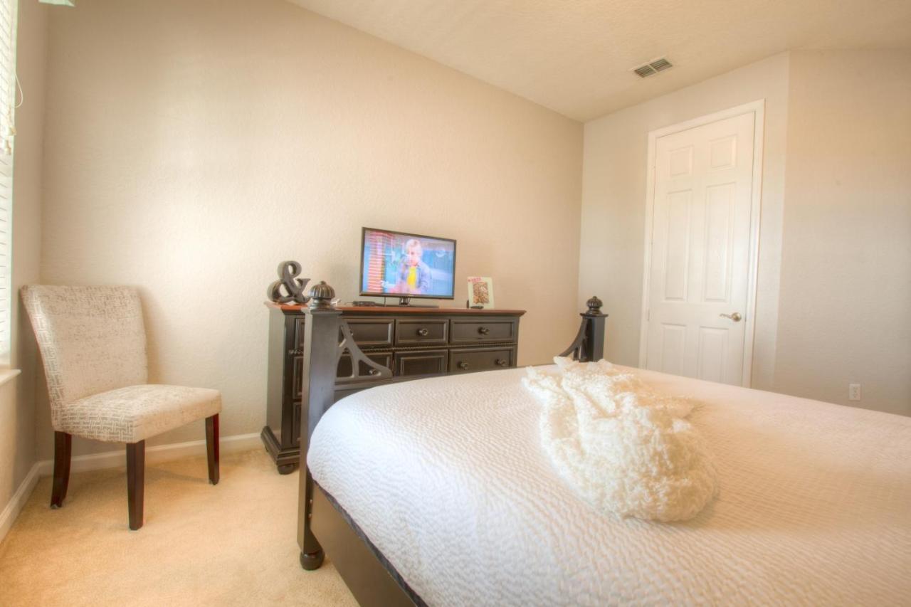 Stunning Lakeview Condo Wprivate Balcony Kissimmee Eksteriør bilde