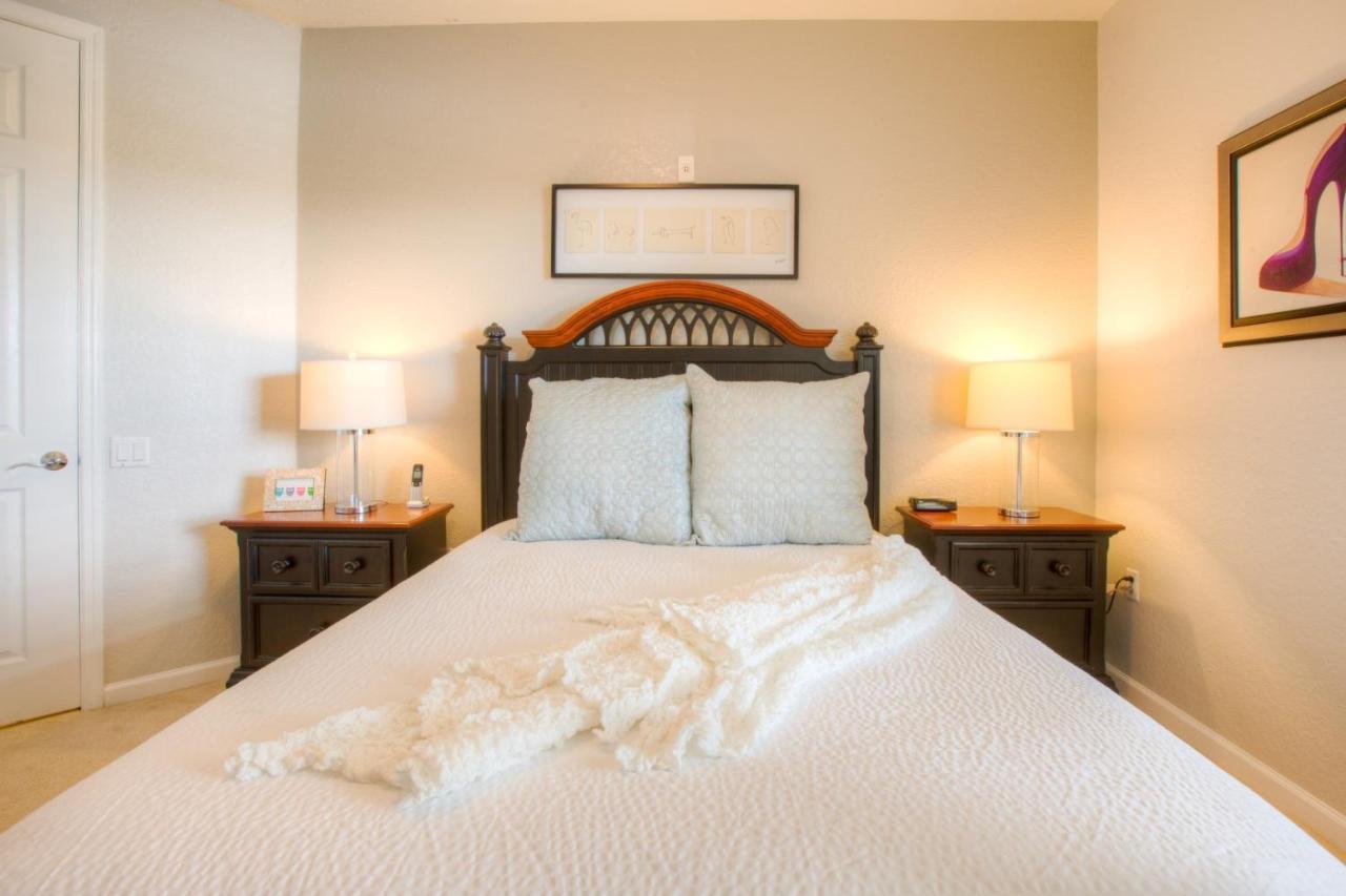 Stunning Lakeview Condo Wprivate Balcony Kissimmee Eksteriør bilde